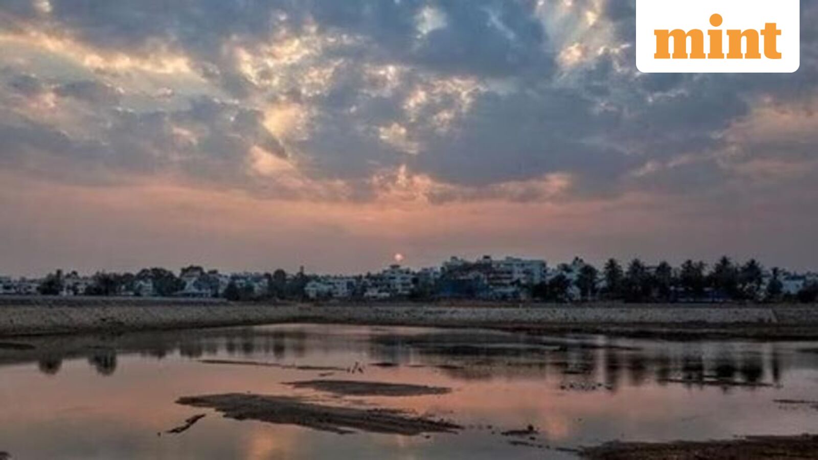 US startup wants to sell sunlight at $5,000/hour, send 50,000 big mirrors to space — the idea is controversial: Report