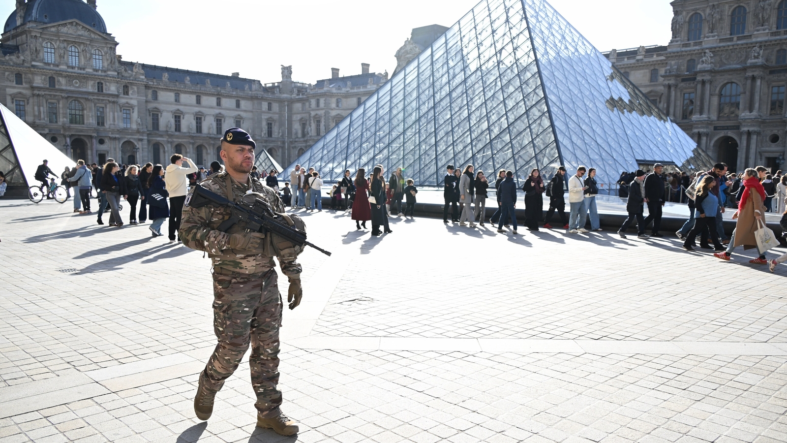 5 more arrests as Louvre jewel heist probe deepens and key details emerge