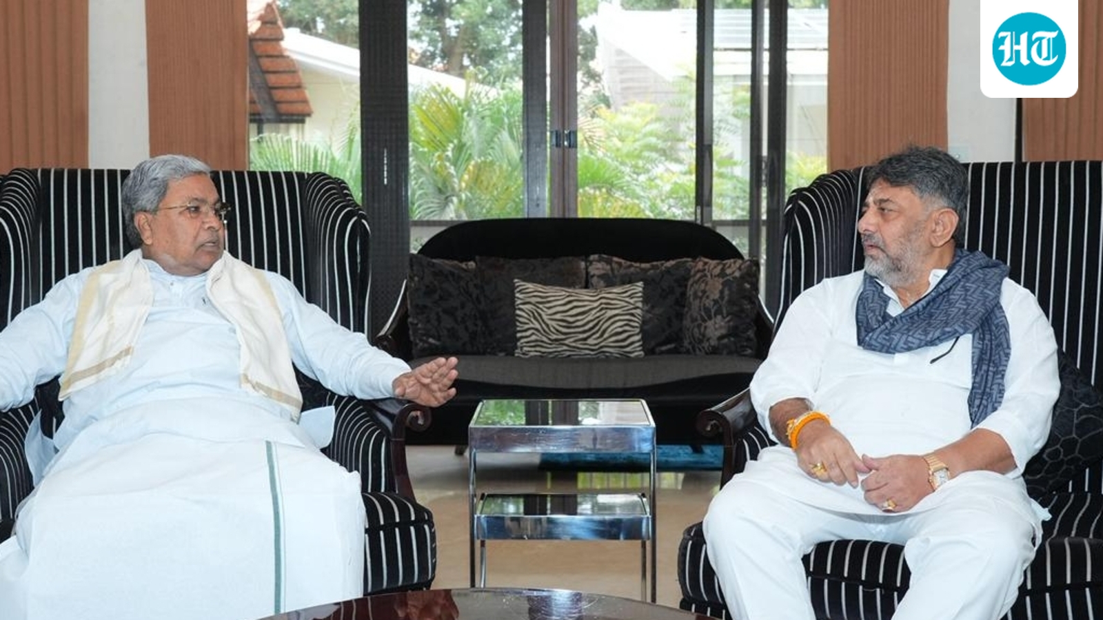 Another breakfast meet amid CM tussle, Siddaramaiah visits his deputy Shivakumar's home