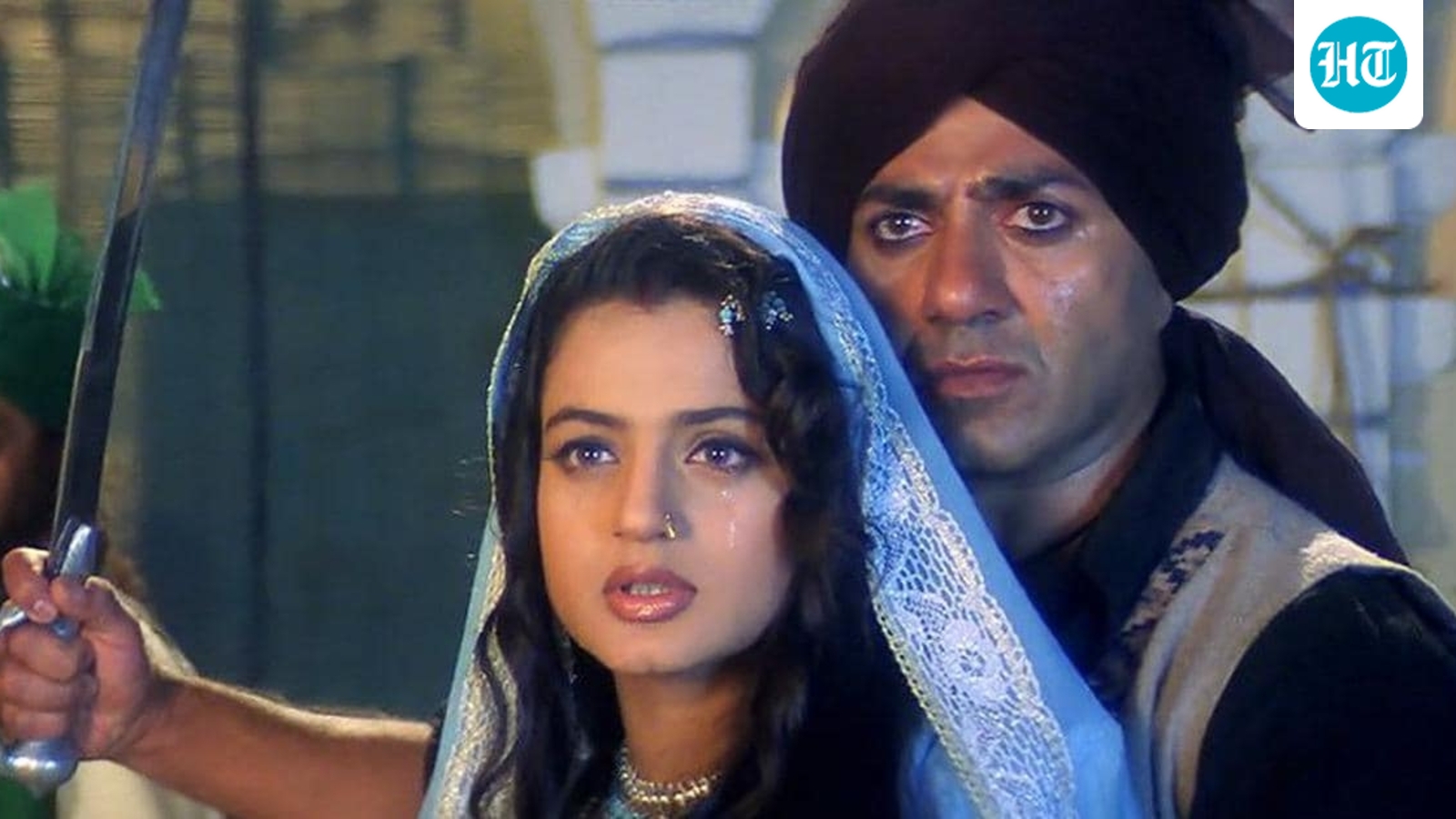 Ameesha Patel was told not to do Gadar opposite much older Sunny Deol, says 'audience not accepting films' with age gap