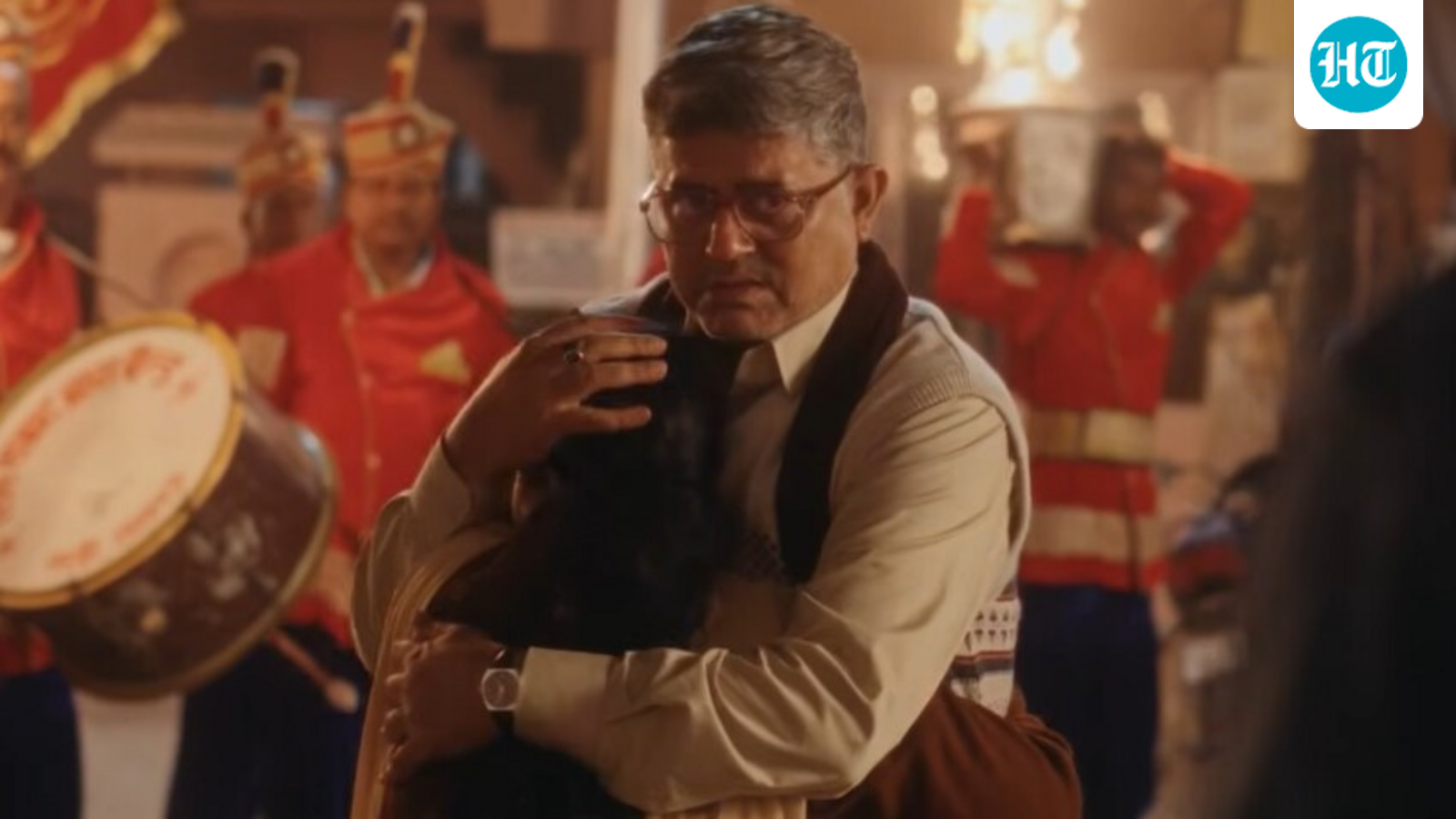 Gajraj Rao's new ad that mirrors real-life incidents moves the internet to tears: ‘Din ban gaya ye dekh ke’