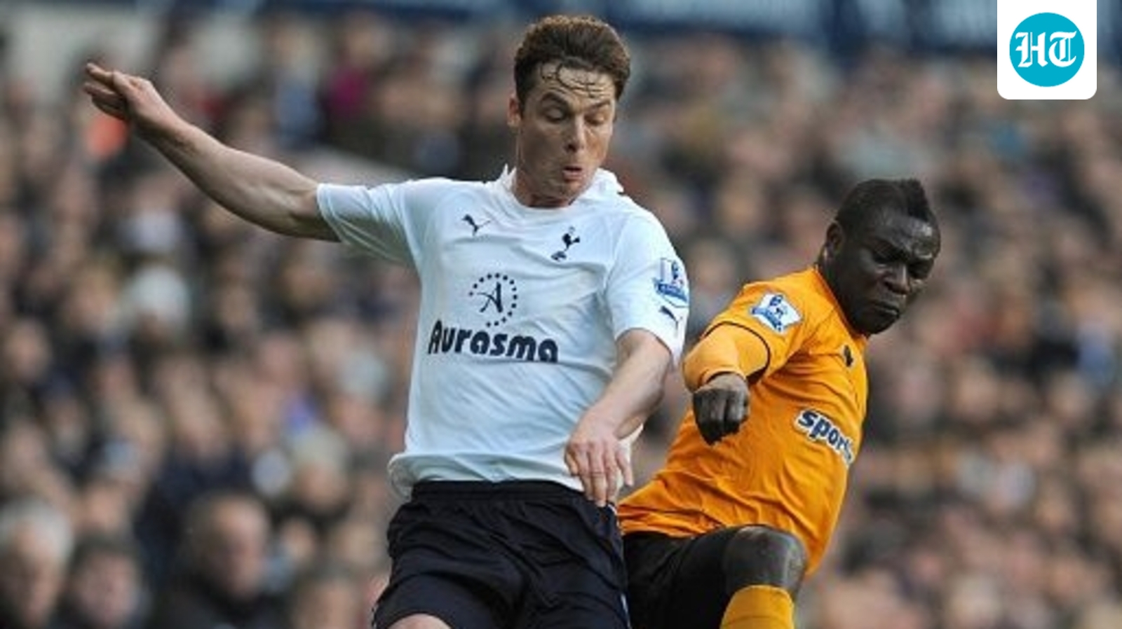 Ghana football player Dominic Frimpong killed in attack on Berekum Chelsea team bus