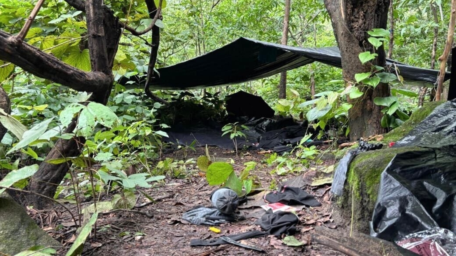 Maoist IED blast claims life of young girl in Jharkhand's Tilaposi forest