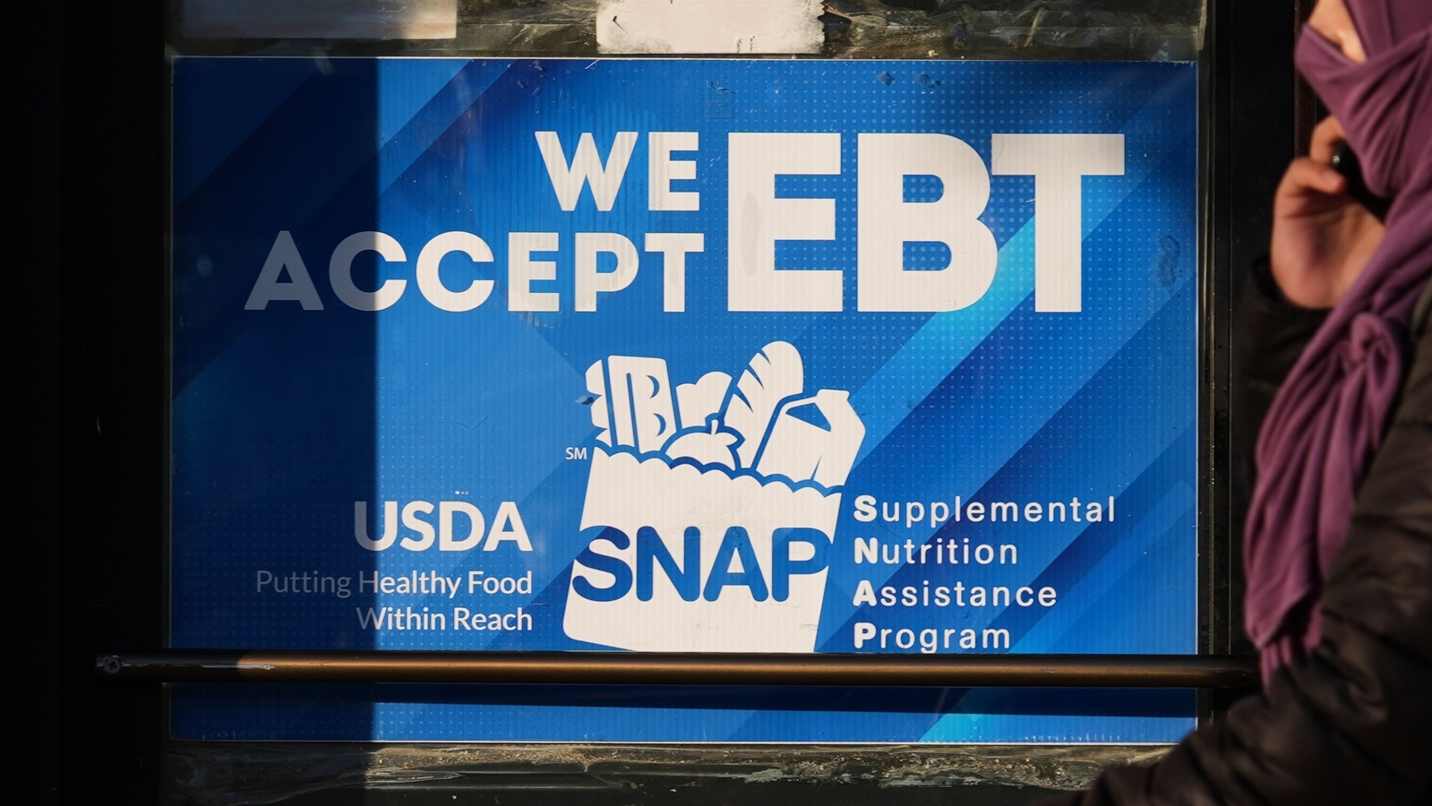 Will SNAP benefits come in November? Trump admin makes big announcement