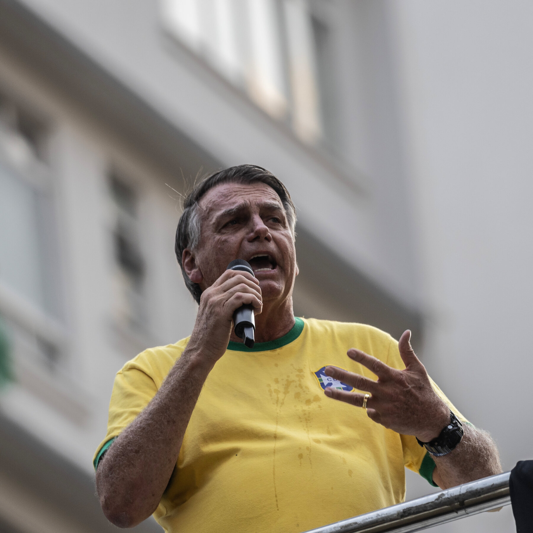 Bolsonaro Sentenced to 27 Years in Prison for Plotting Coup in Brazil