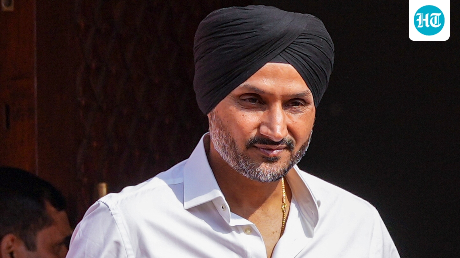Punjab Police withdraws security cover of MP Harbhajan Singh