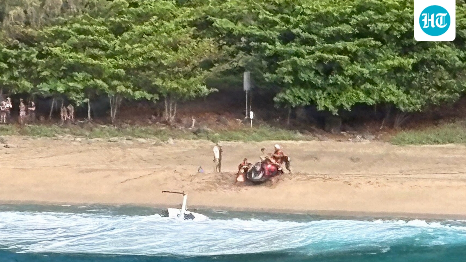 3 killed in tour company helicopter crash off the coast of the Hawaiian island of Kauai