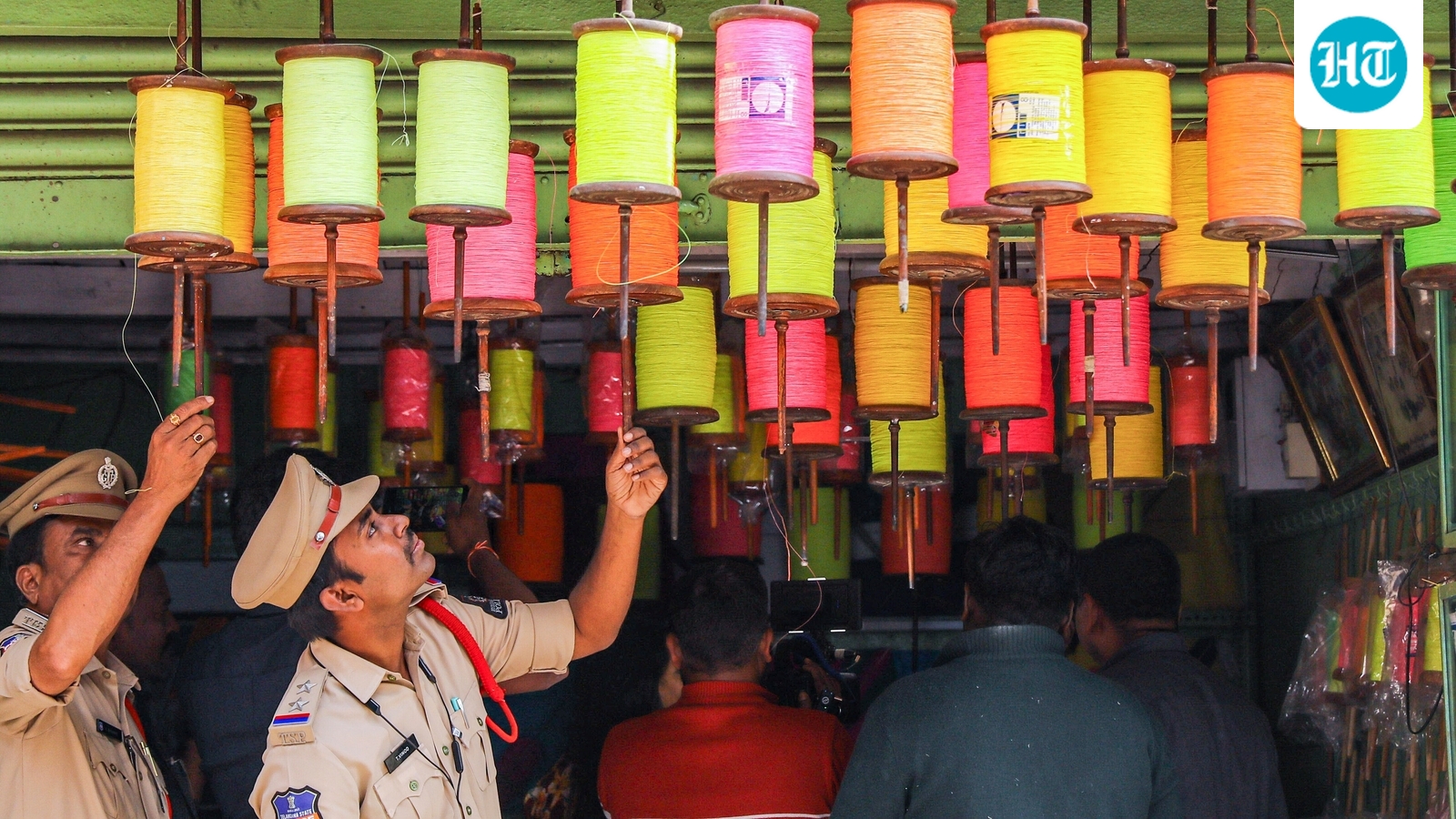 UP man dies in Telangana after kite string cuts neck while riding two-wheeler