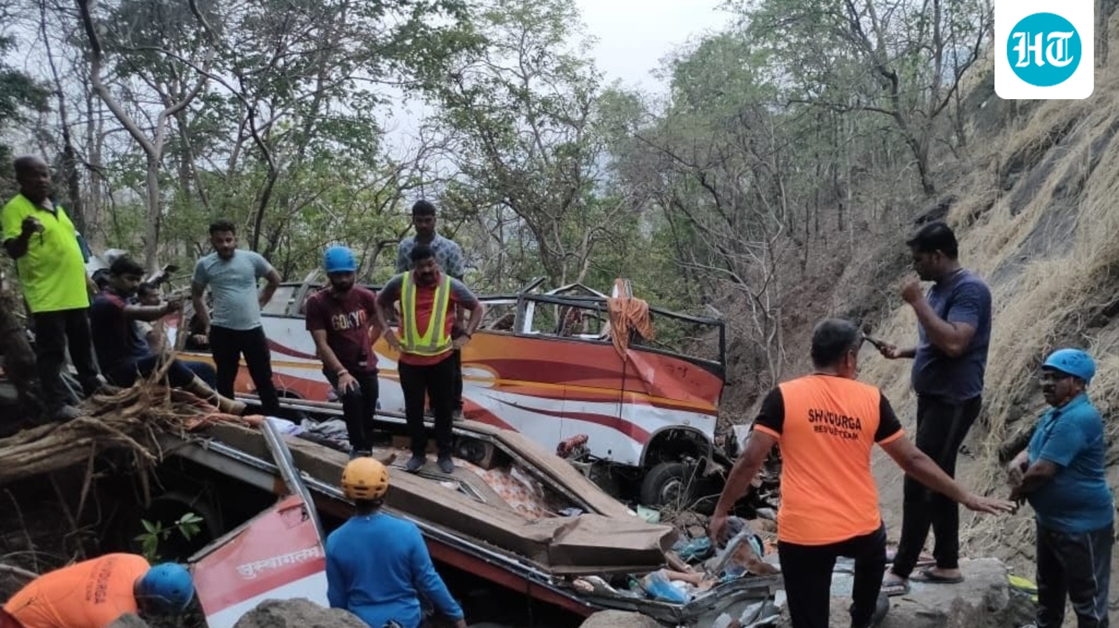 At least 2 killed, 3 injured as vehicle plunges into gorge, catches fire in Uttarakhand's Barakot