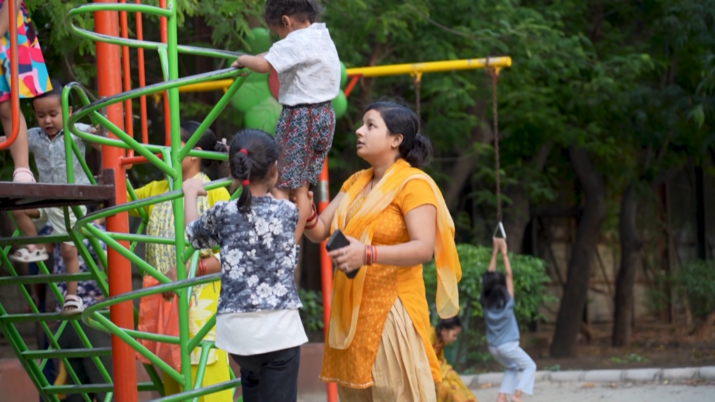 Maternity leave in India offers progress, with mixed results