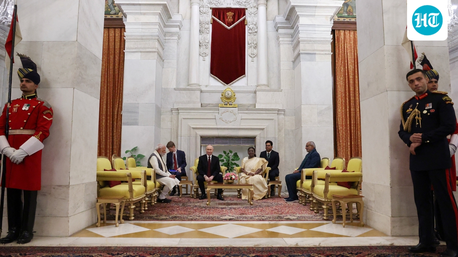 Putin attends dinner hosted by President Murmu at Rashtrapati Bhavan