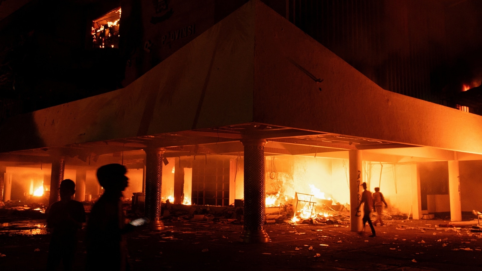 3 dead as Indonesian protesters set fire to regional parliament building, five injured