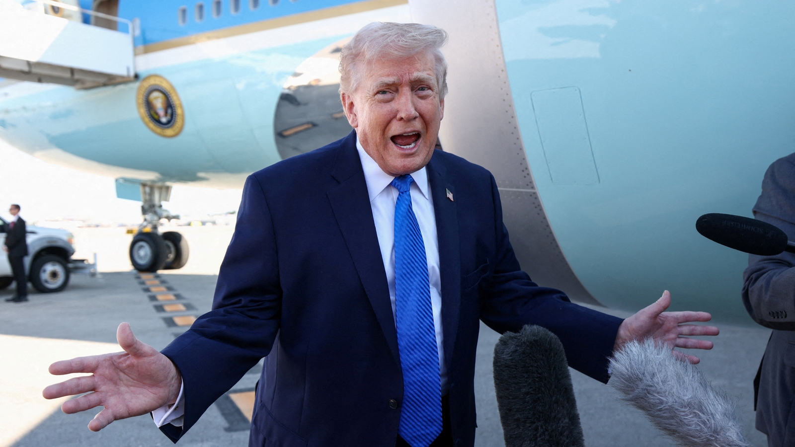 Trump reacts to ‘terrible’ LaGuardia airport crash as Canadian PM breaks silence: ‘They made a mistake’