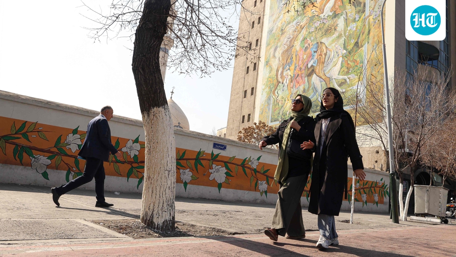 Iran students' protest continue amid US military buildup; nuclear talks on Thursday | Key updates