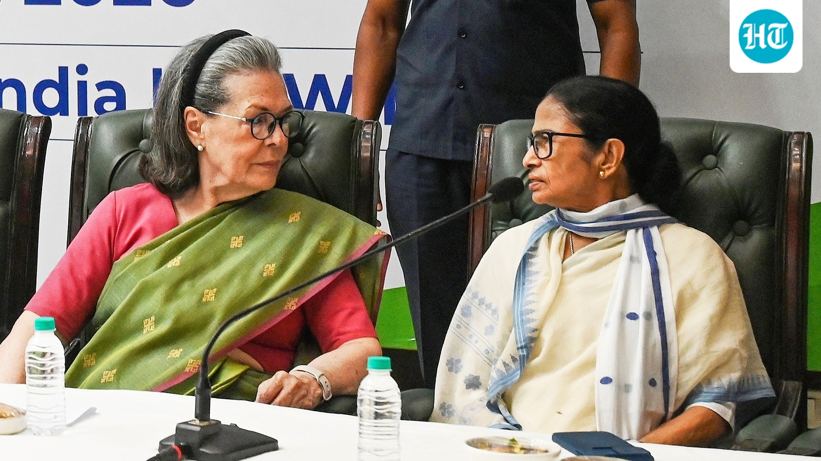 TMC crisis LIVE: Trinamool rubbishes Congress merger reports; Rahul Gandhi, Abhishek Banerjee discuss next INDIA meet