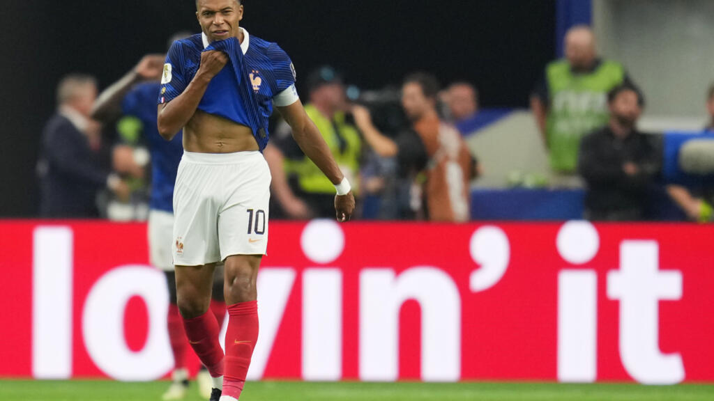 World Cup: French dream comes to an end against dominating Spain