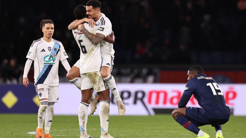 French Cup: Paris FC upset Paris Saint-Germain in round of 32