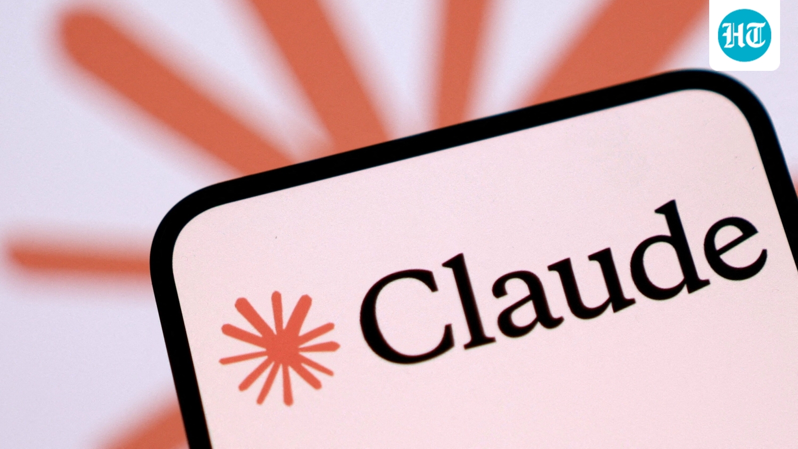 'Working on a fix': What Anthropic said about Claude AI outage