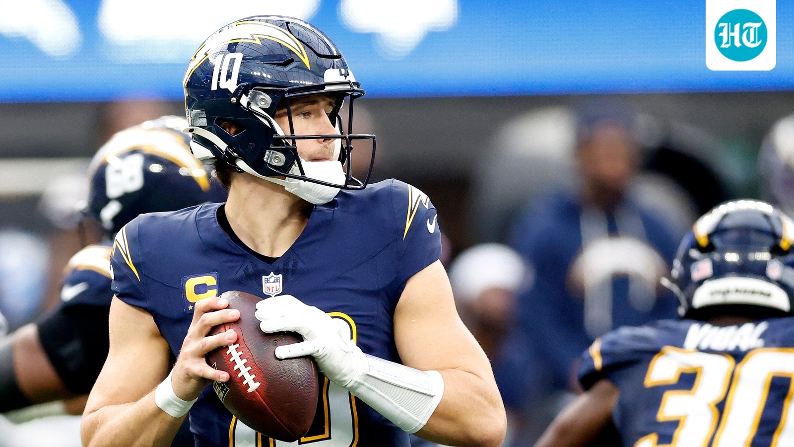 Is Justin Herbert left handed? Chargers QB injury update and return timeline as he undergoes surgery