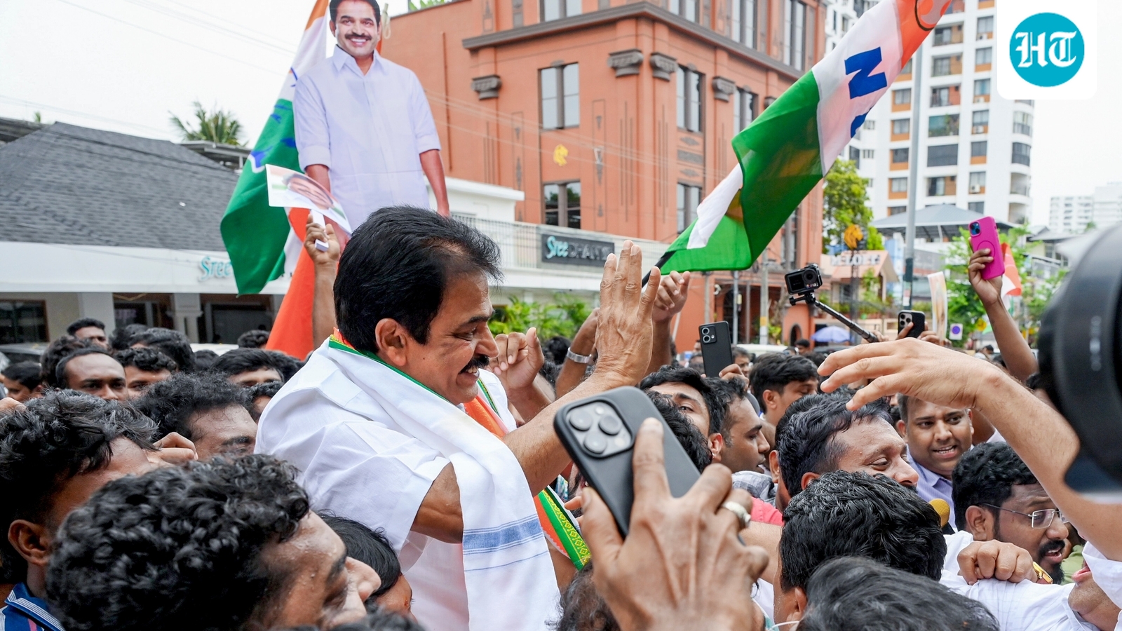 Kerala govt news LIVE: Cong Kerala chief says decision for CM post taken, 'white smoke' expected soon