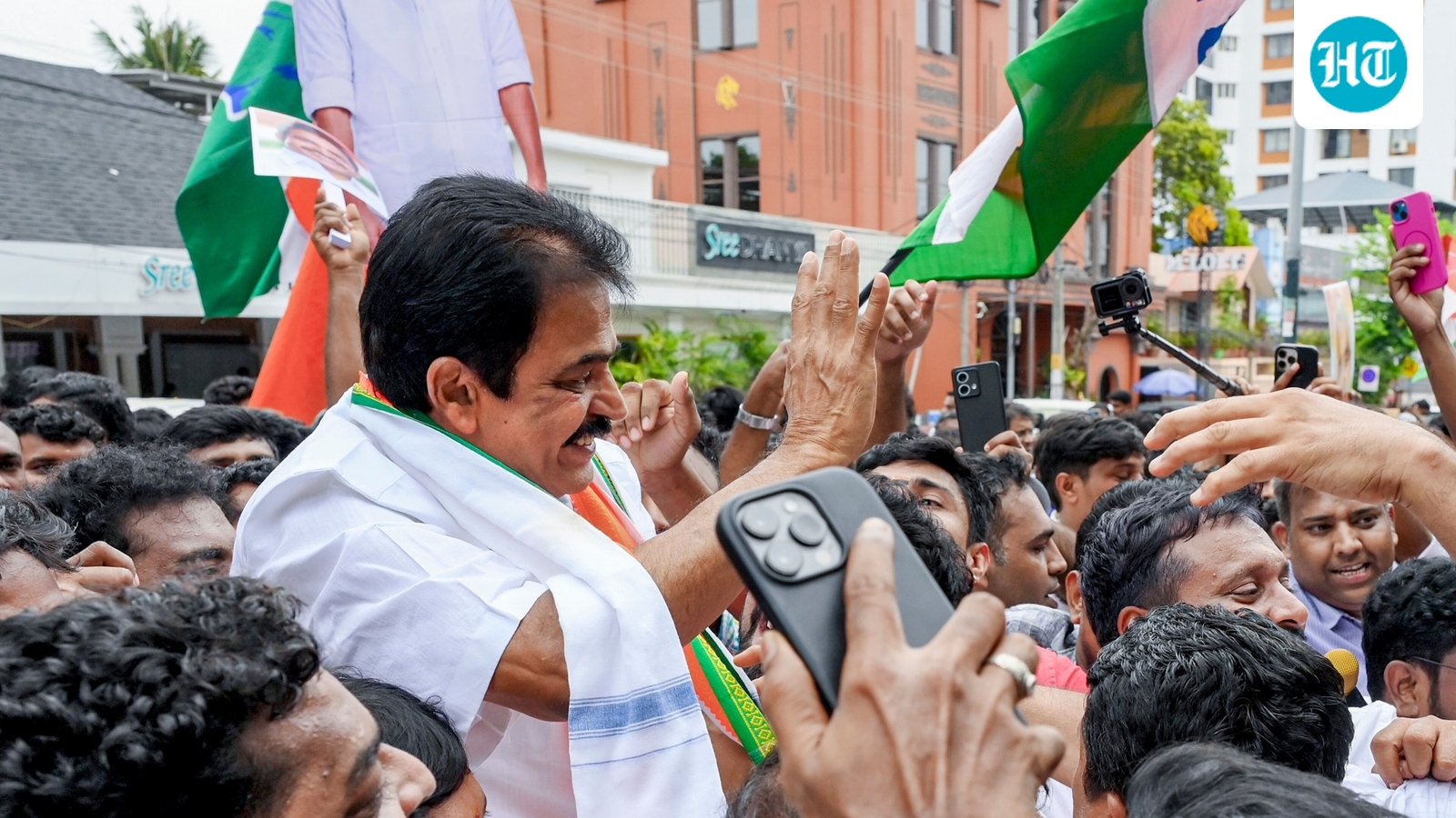 Kerala CM announcement LIVE updates: Congress legislature party to meet today, may end CM suspense