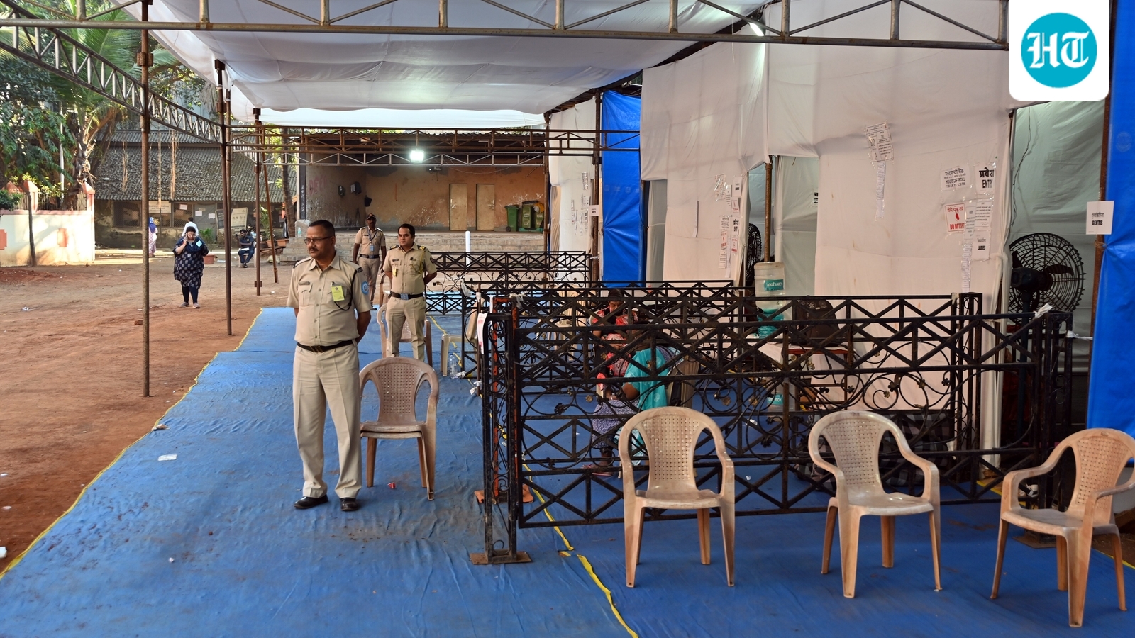 Shiv Sena's Kolhe family wins Jalgaon elections, shares emotional moment