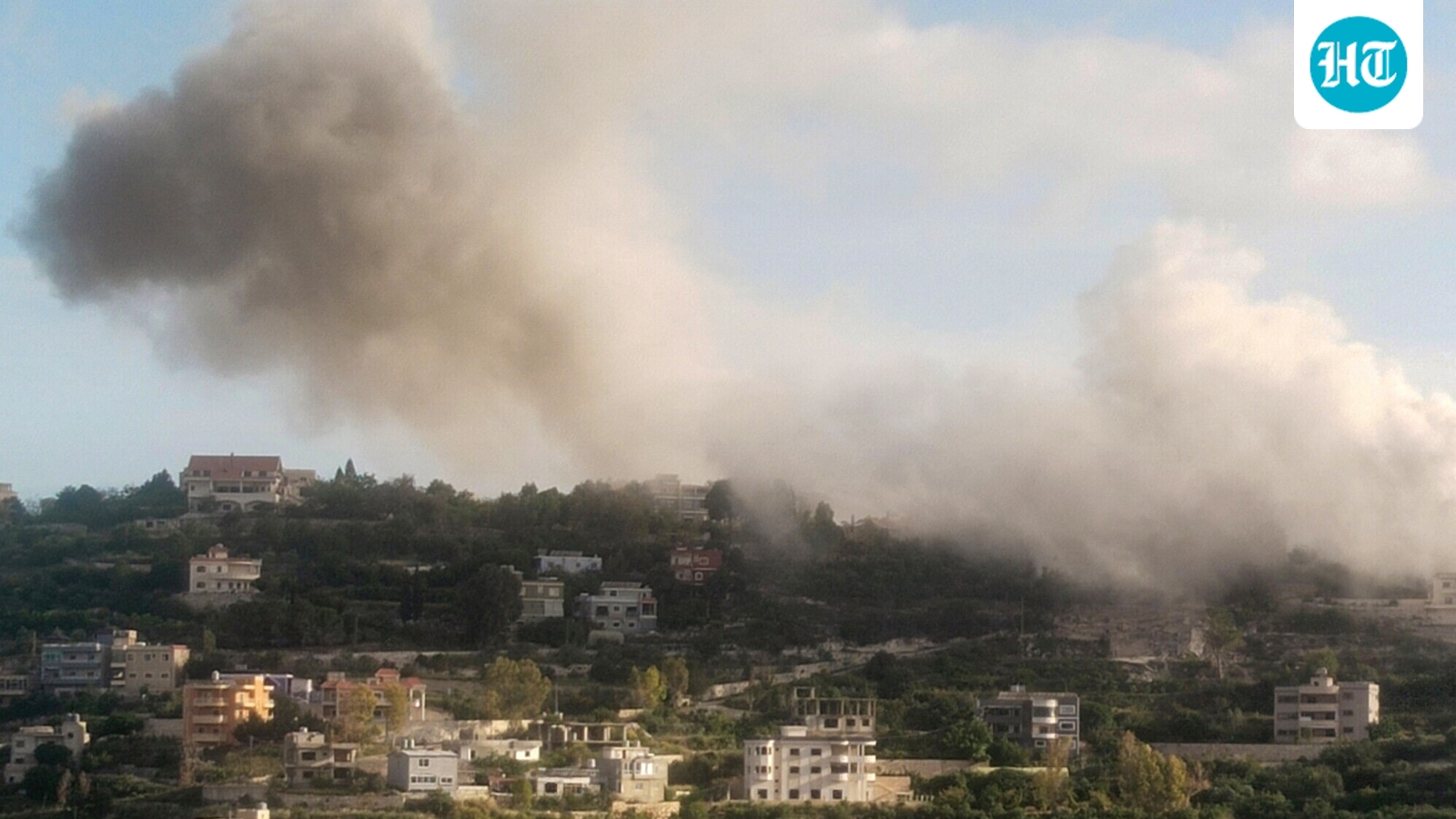 Israeli strikes on southern Lebanon kill 19, including children, say officials