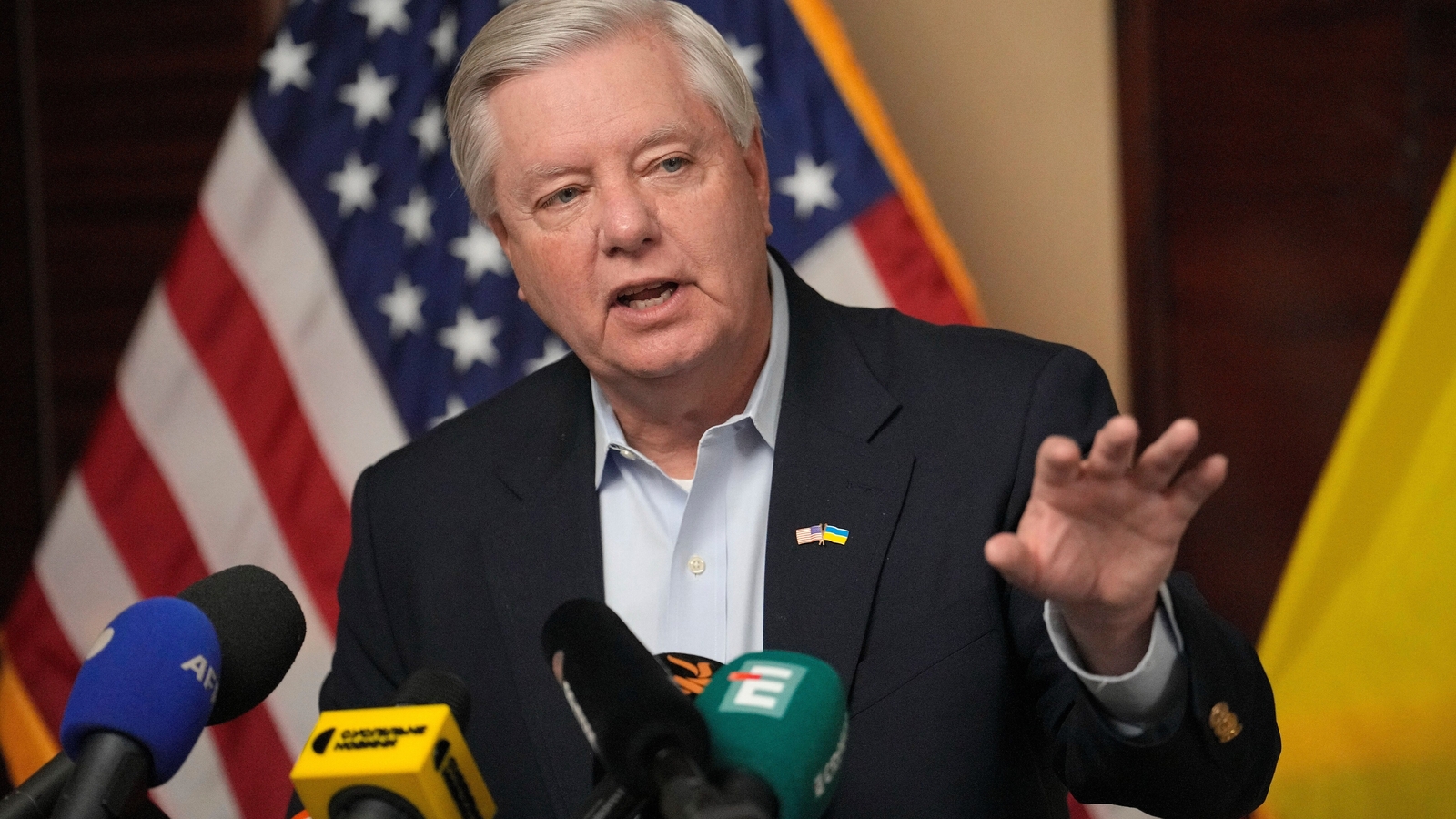 Lindsey Graham bombshell: Influencer alleges secret dirty past with ‘homophobic’ Senator, ‘He will always be the man…’