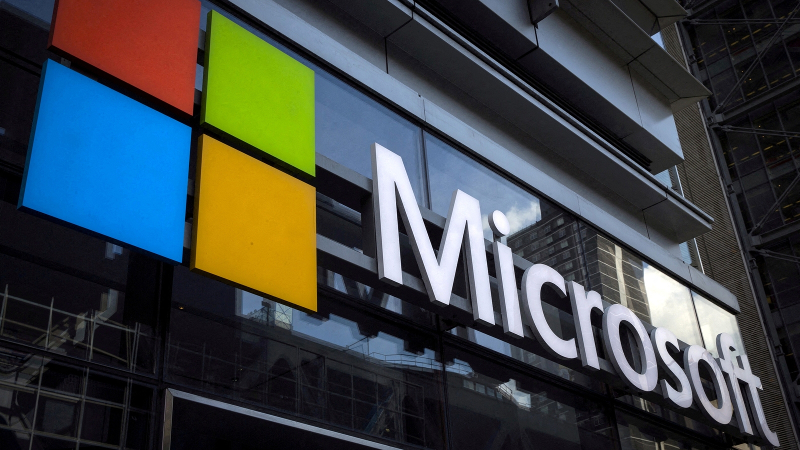 Microsoft issues big update as Azure outage brings down nearly half the internet