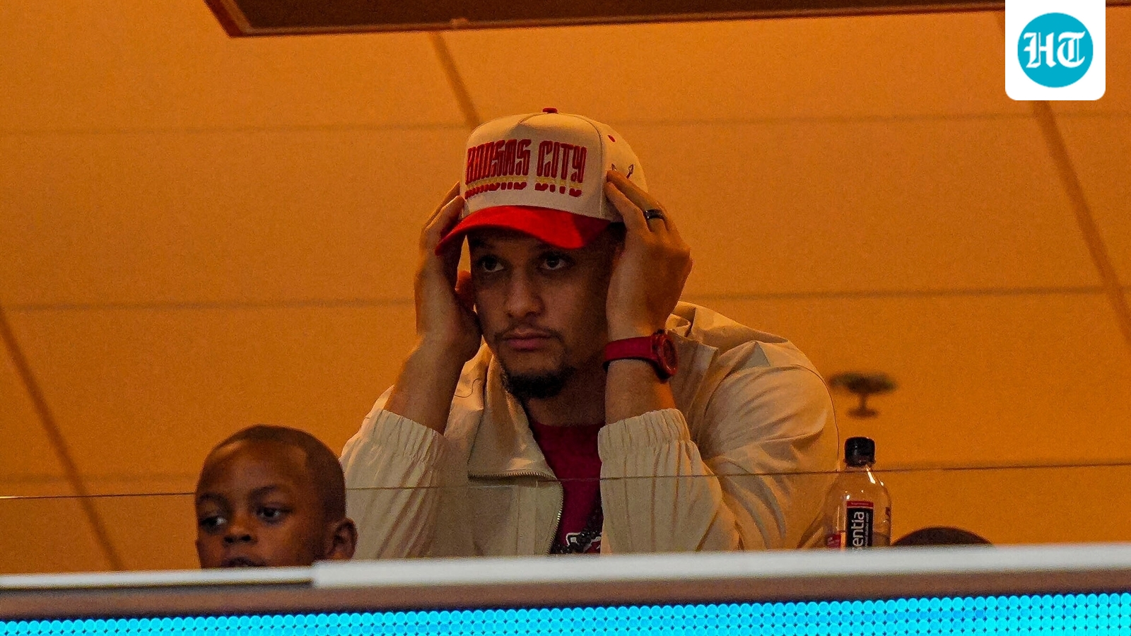 Mahomes' life advice to Justin Fields surfaces after massive Jets-Chiefs trade: ‘Trust your…’