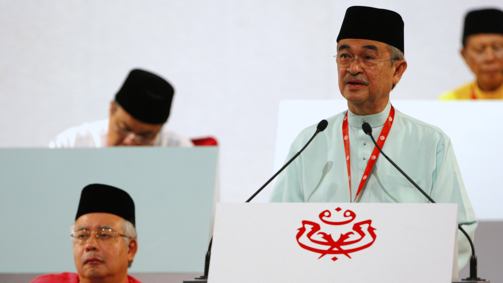 Former Malaysian PM Abdullah Ahmad Badawi passes away at 85