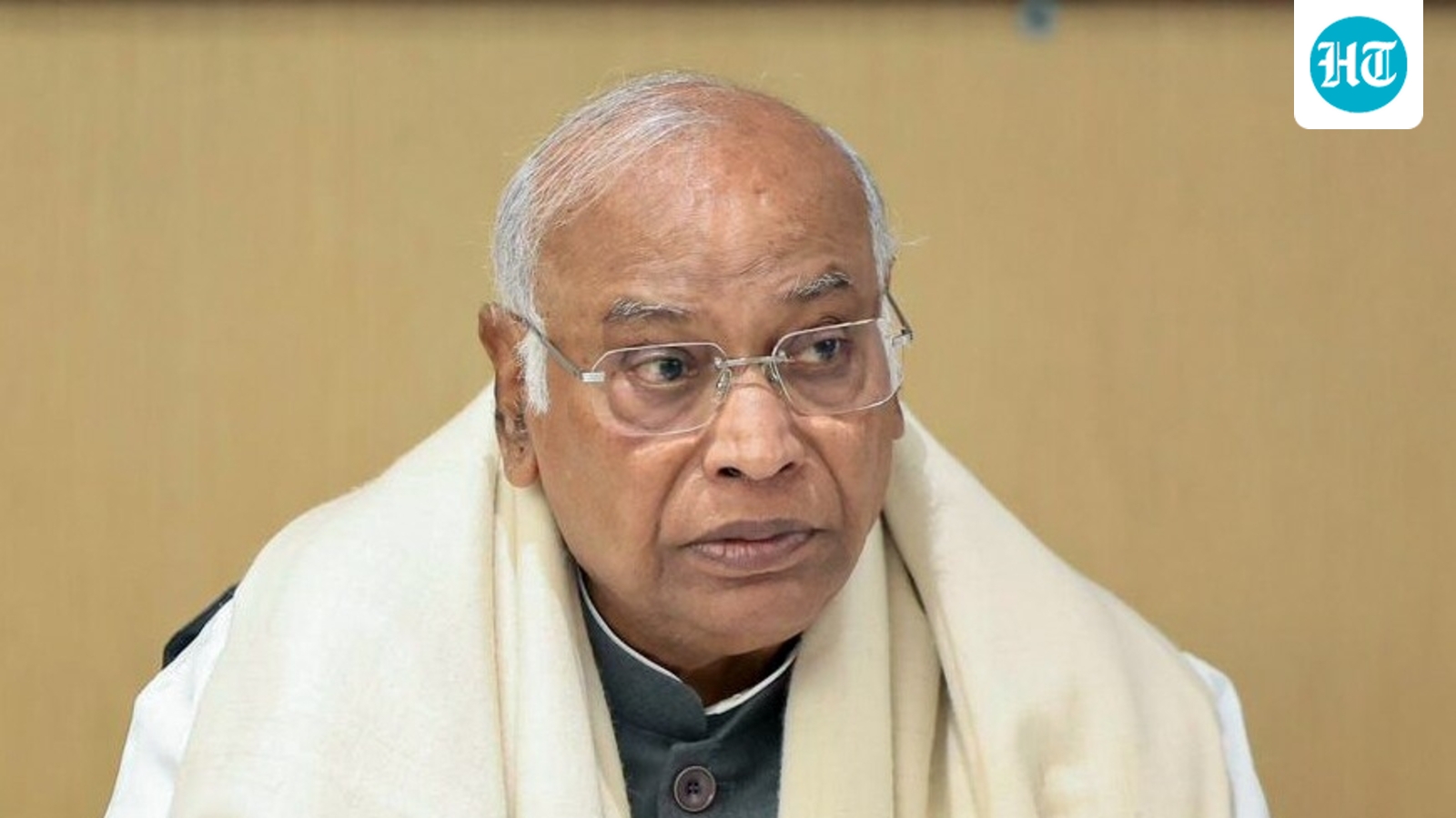 Karnataka leadership change issue can’t be discussed publicly: Mallikarjun Kharge