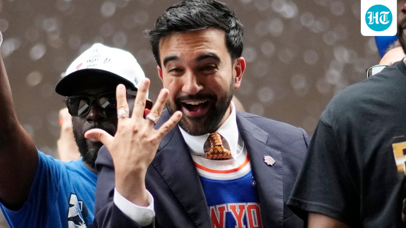 Mamdani brings up forgotten Knicks hero from 2011 in parade speech; brother gives 'shout out'