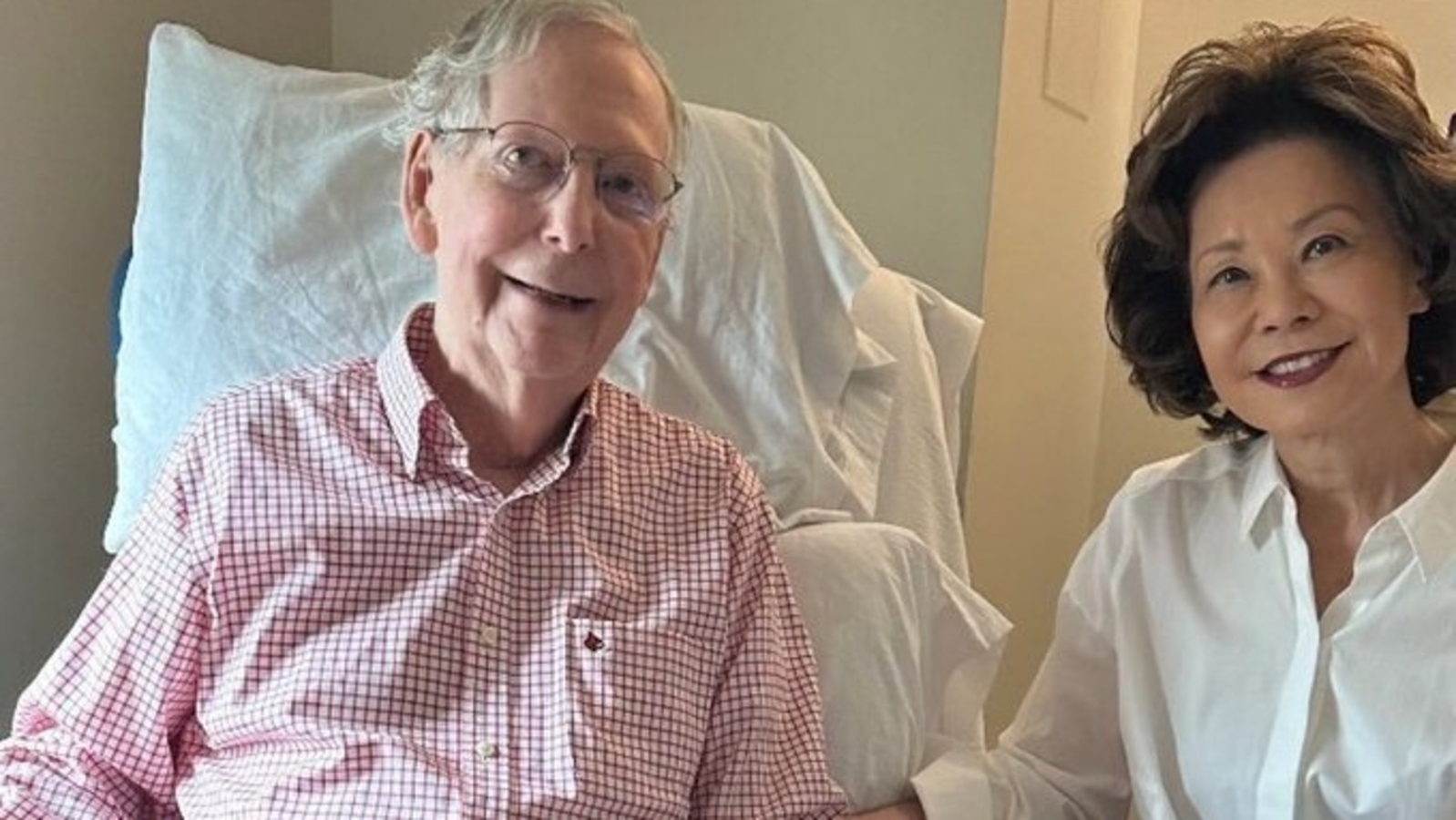Mitch McConnell update: Laura Loomer doubles down eyebrow-raising claim about senator - Is hospital photo really fake?