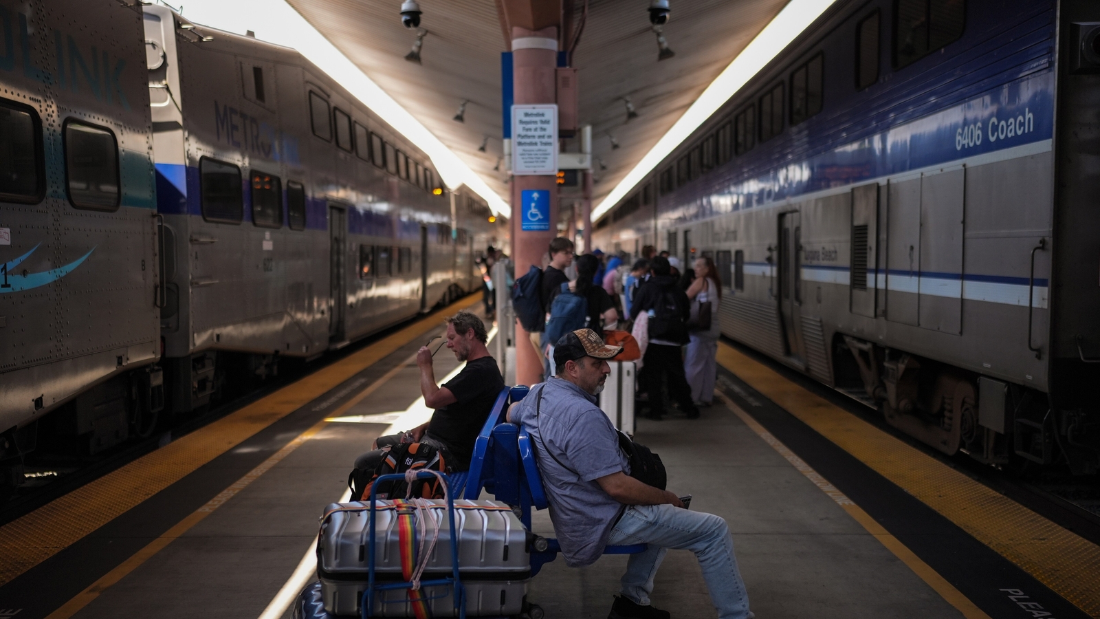 Amtrak train catches fire: Penn Station service disrupted, NJ Transit suspended as 5 injured