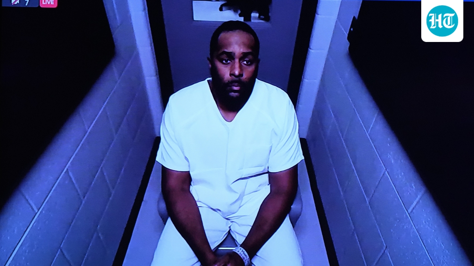 Former Michigan coach Sherrone Moore allegedly threatened self-harm during home invasion | Details here