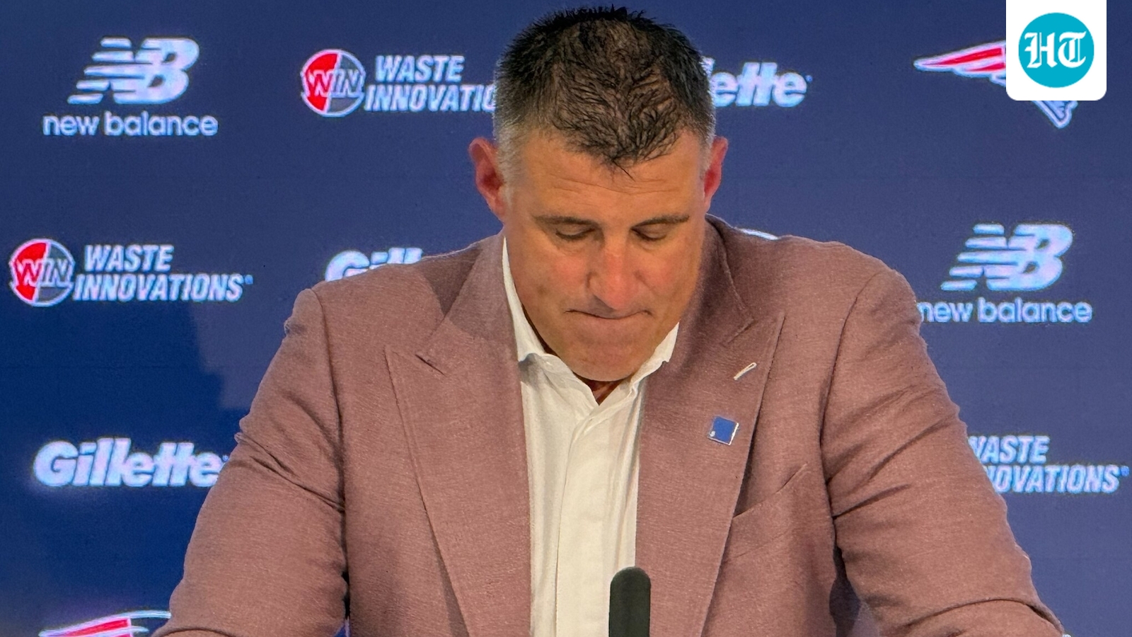 Mike Vrabel, wife Jen receive big Mother's Day blow amid Russini scandal: ‘Sleeping with…'