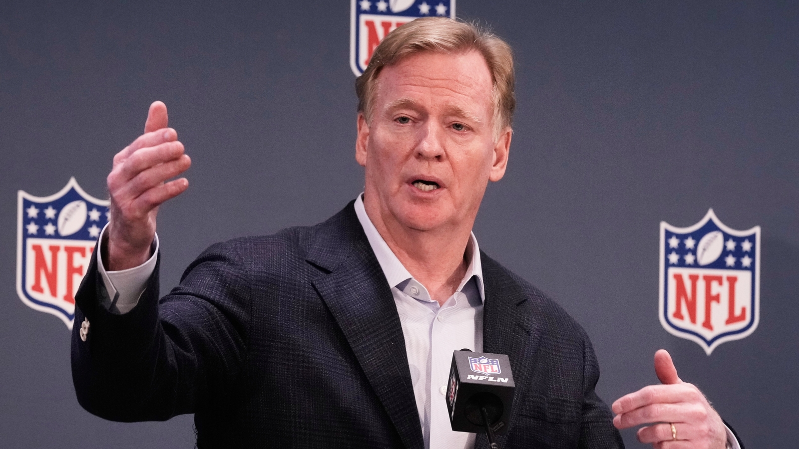 NFL's big move amid NBA gambling scandal; players warned about illegal activities