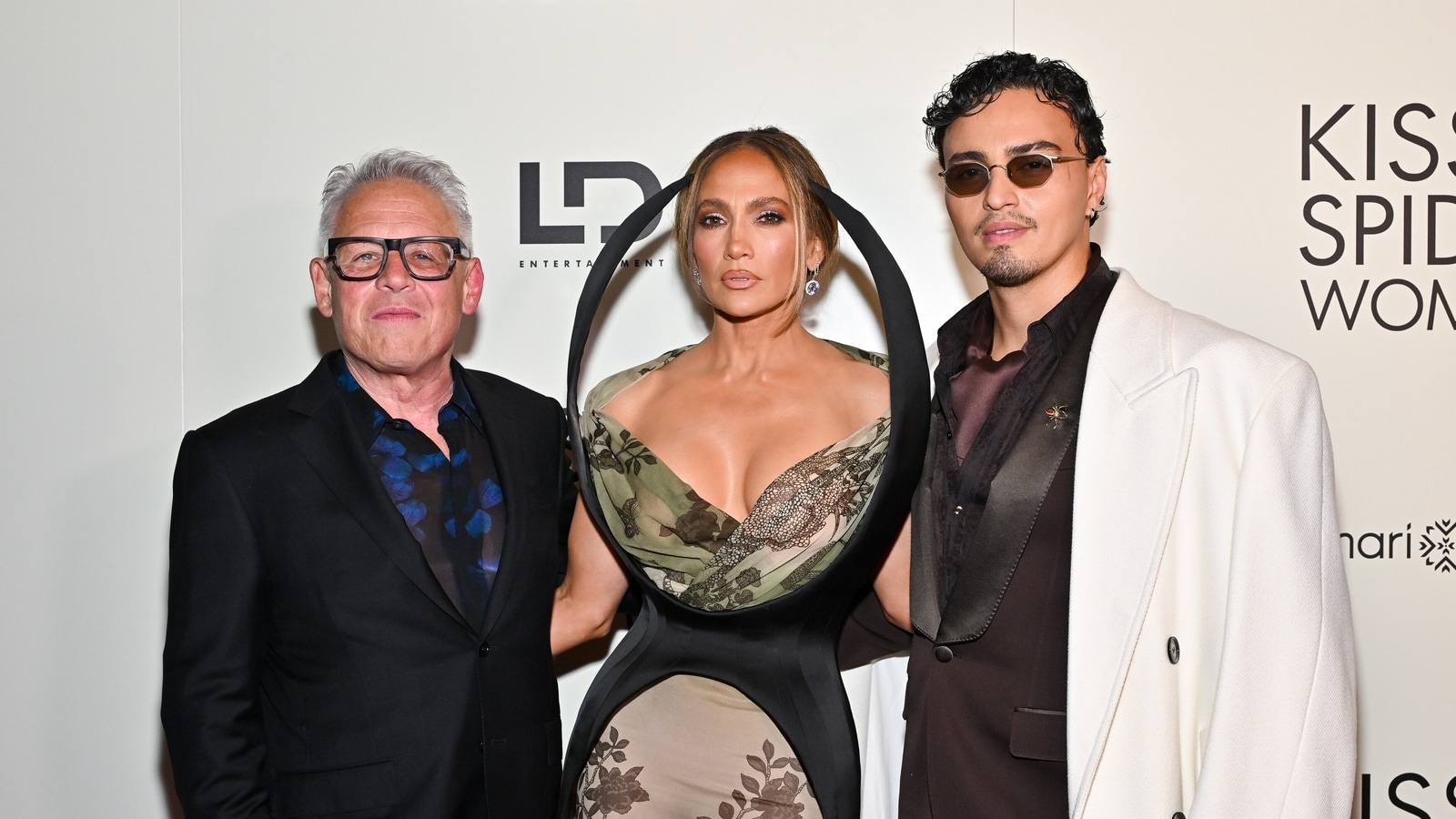 Director on Jennifer Lopez-Diego Luna chemistry in Kiss of the Spider Woman: ‘And she gave him…’