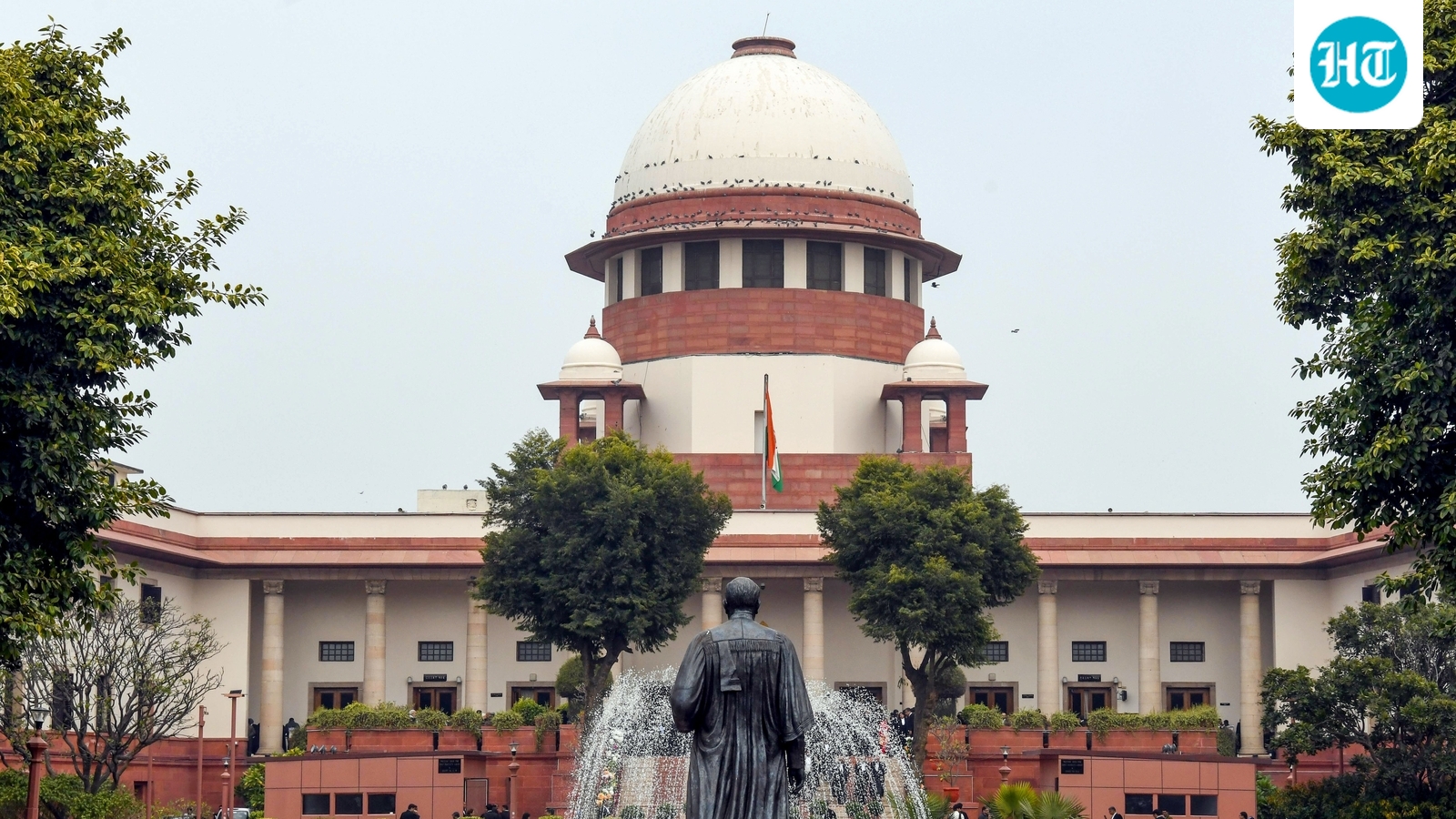 Supreme Court asks NCLAT to decide on monitoring of 14 Supertech projects