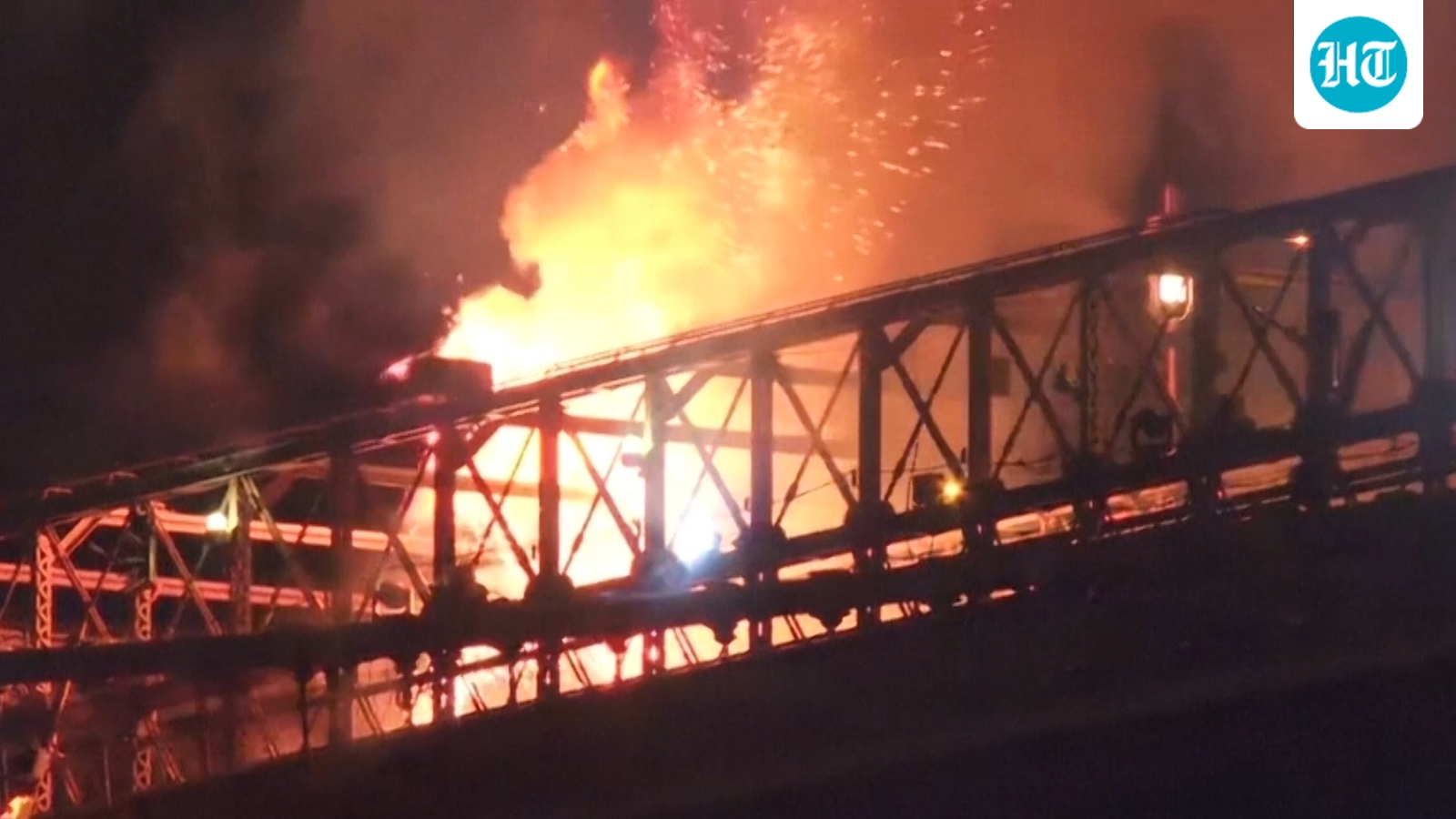 Brooklyn Bridge fire: What is the bridge made of? 'Unusual incident' during July 4 fireworks raises questions