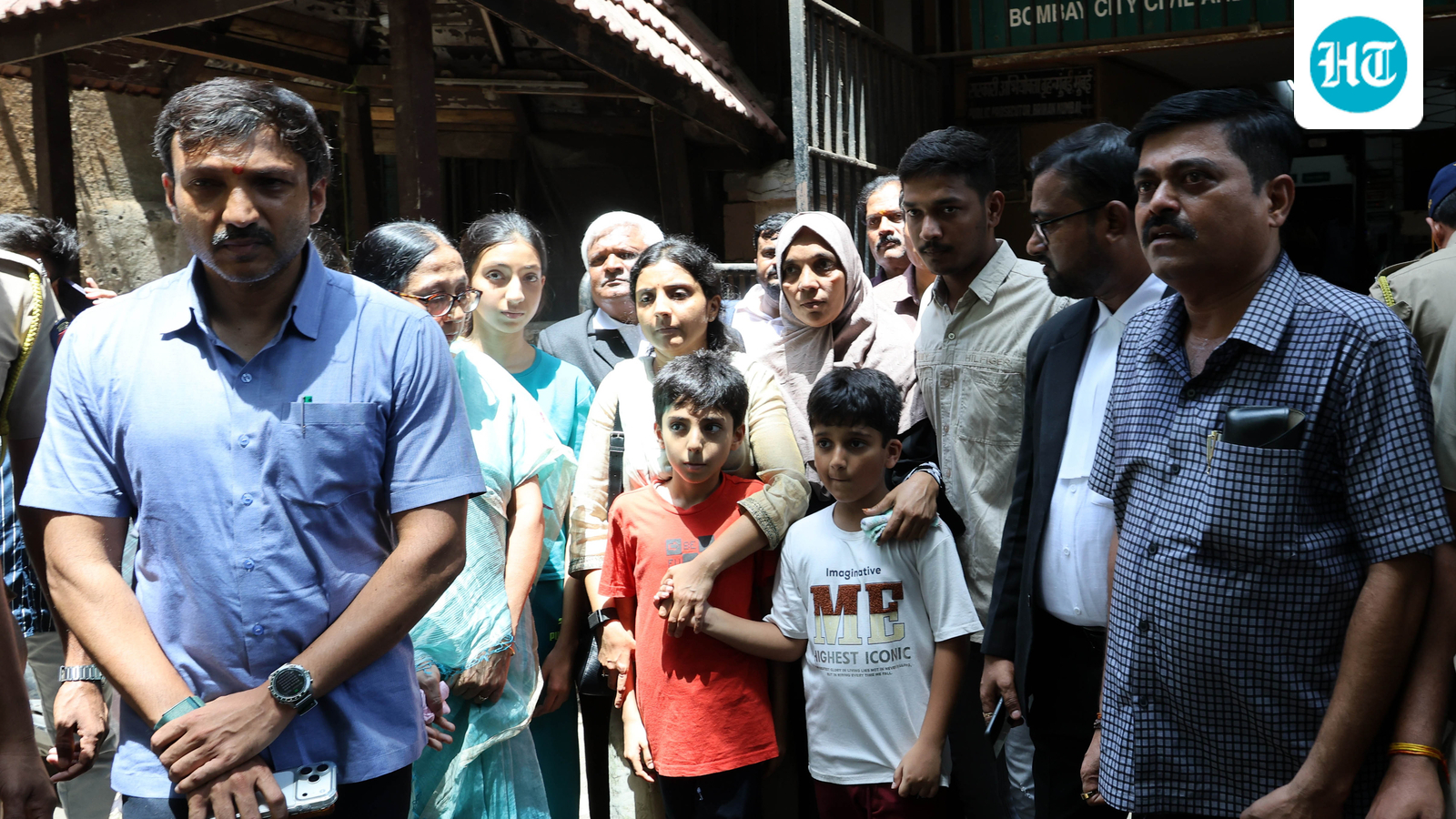 In Sena-UBT rebellion, a 2006 assassination is haunting Uddhav Thackeray: The story of rebel Omraje Nimbalkar