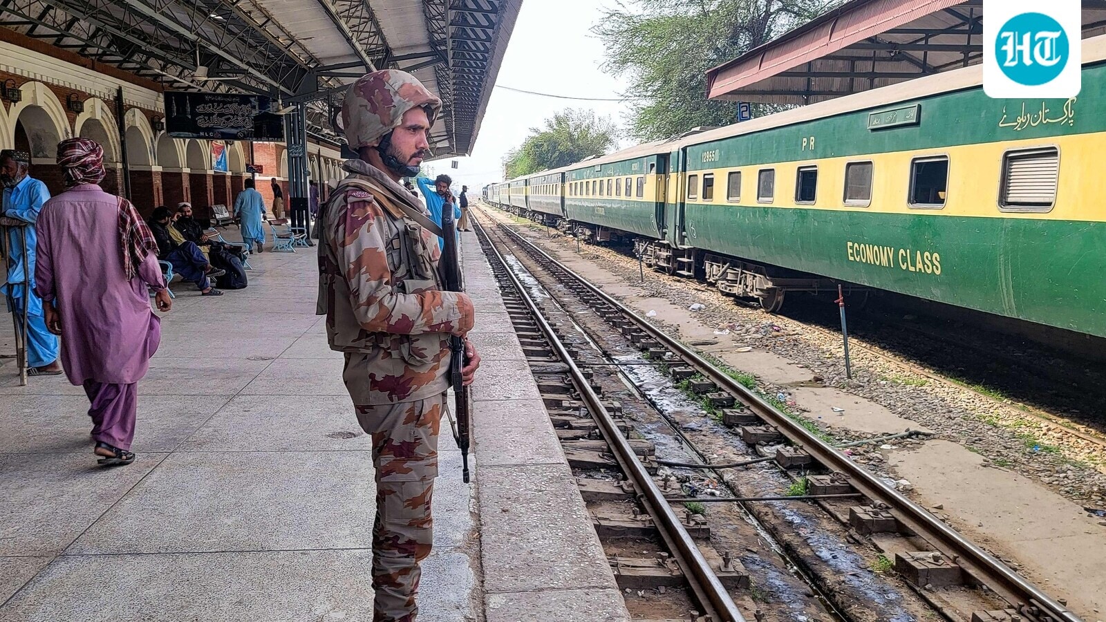 Blast derails multiple bogies of Jaffar Express in Pakistan; several injured