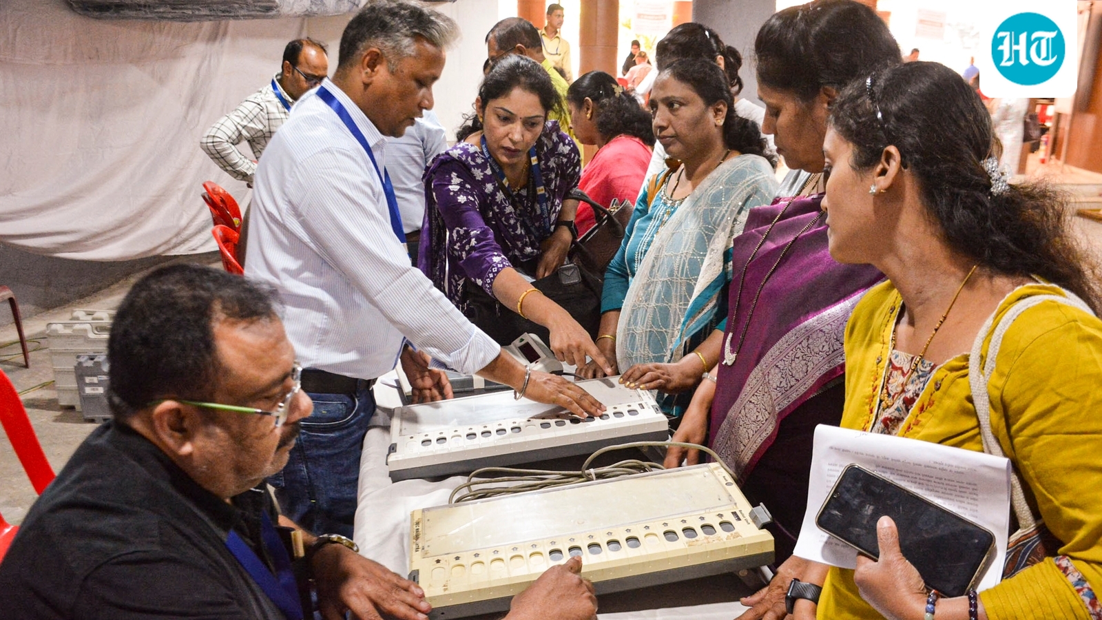 Maharashtra civic polls LIVE: Stage set voting next week; high drama over claims of Congress-BJP alliance