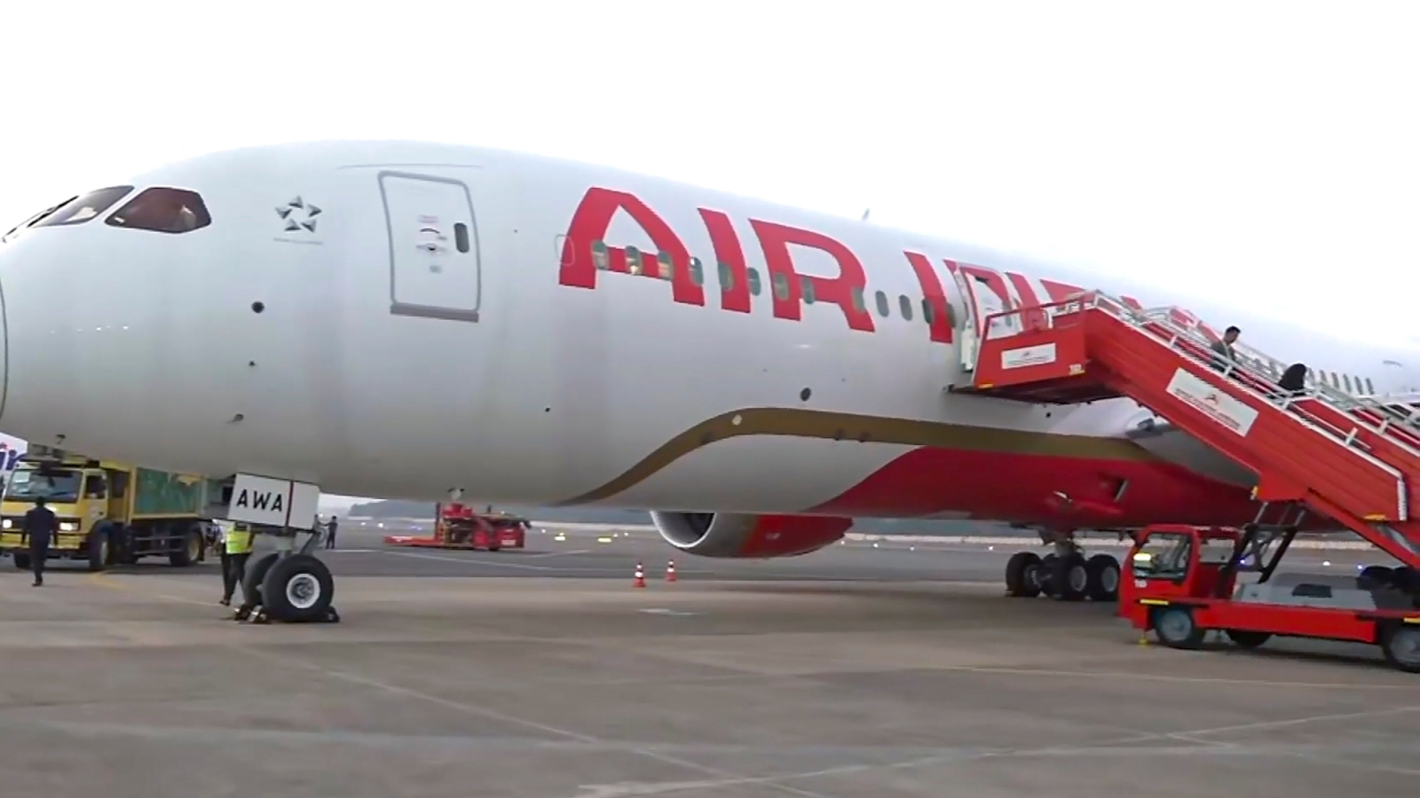 Air India flight declares full emergency at Delhi airport, engine fire suspected