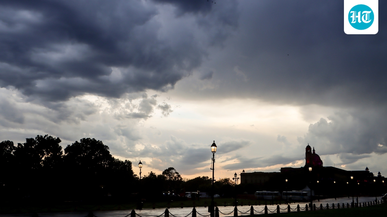 Delhi-NCR wakes up to rain, cooler morning; IMD issues yellow alert for thunderstorms