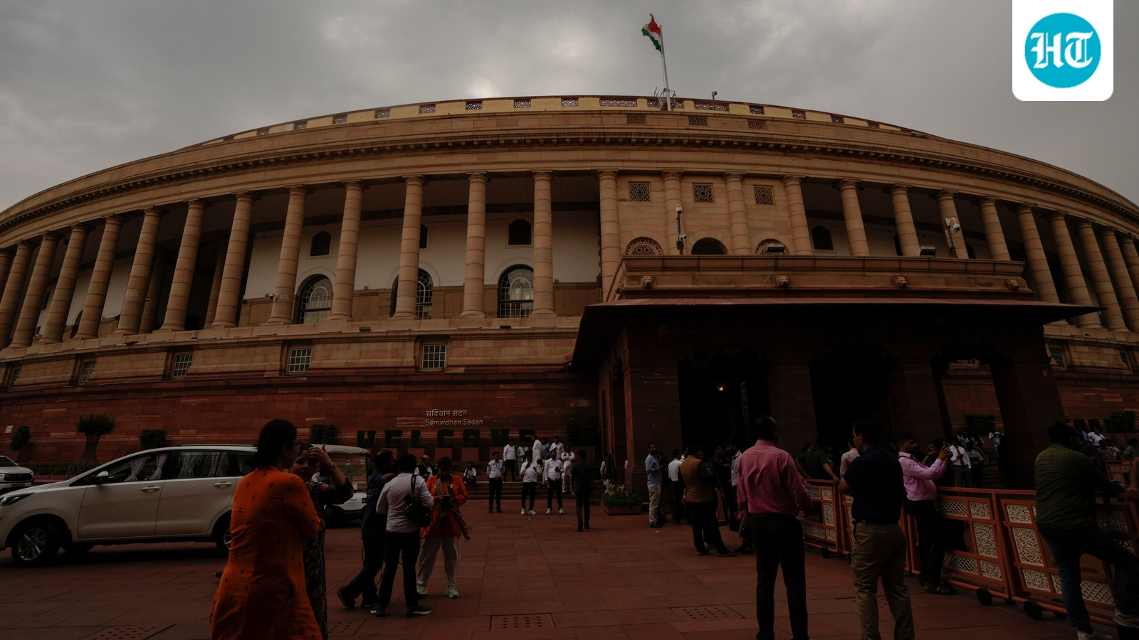 IMD red alert in Meerut, orange in Noida, Ghaziabad over thunderstorm; Delhi under yellow warning