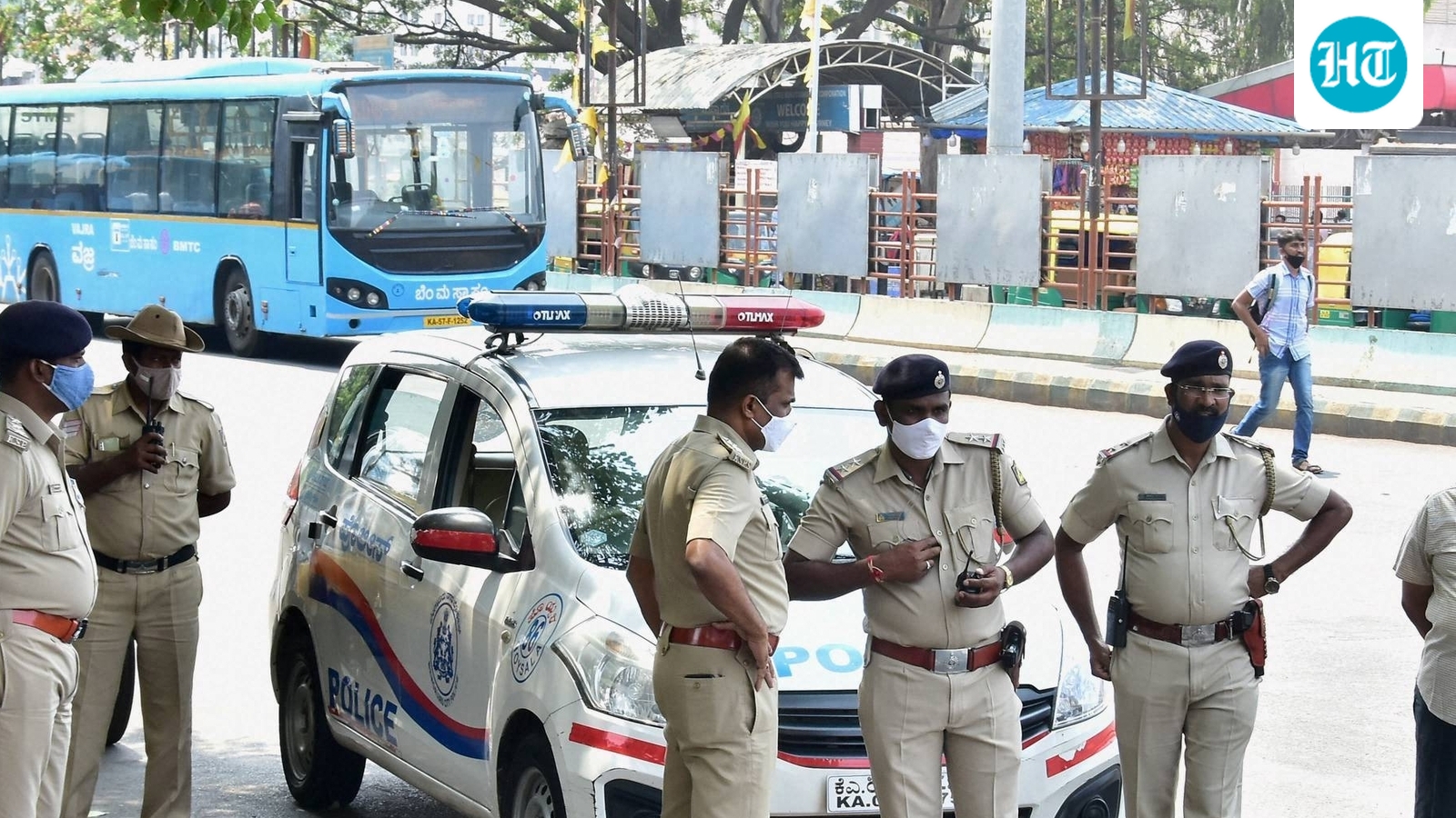 Fraudster posing as CBI official tricks Karnataka businessman into transferring  ₹15 crore to ‘fake government account’