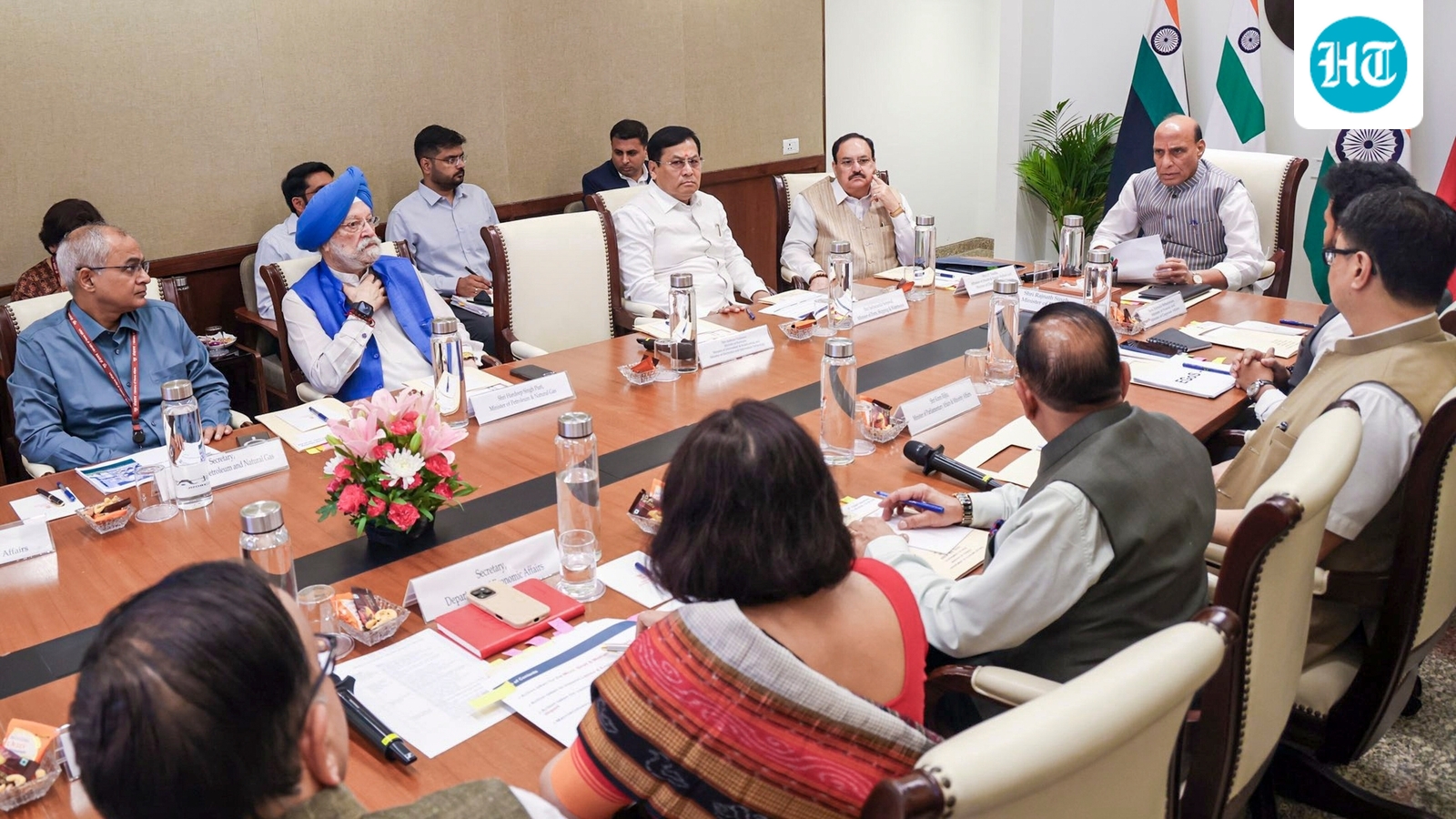 No shortage, but  ₹1,000cr/day loss is keeping fuel prices in check, explains govt after PM Modi's ‘save petrol’ appeal