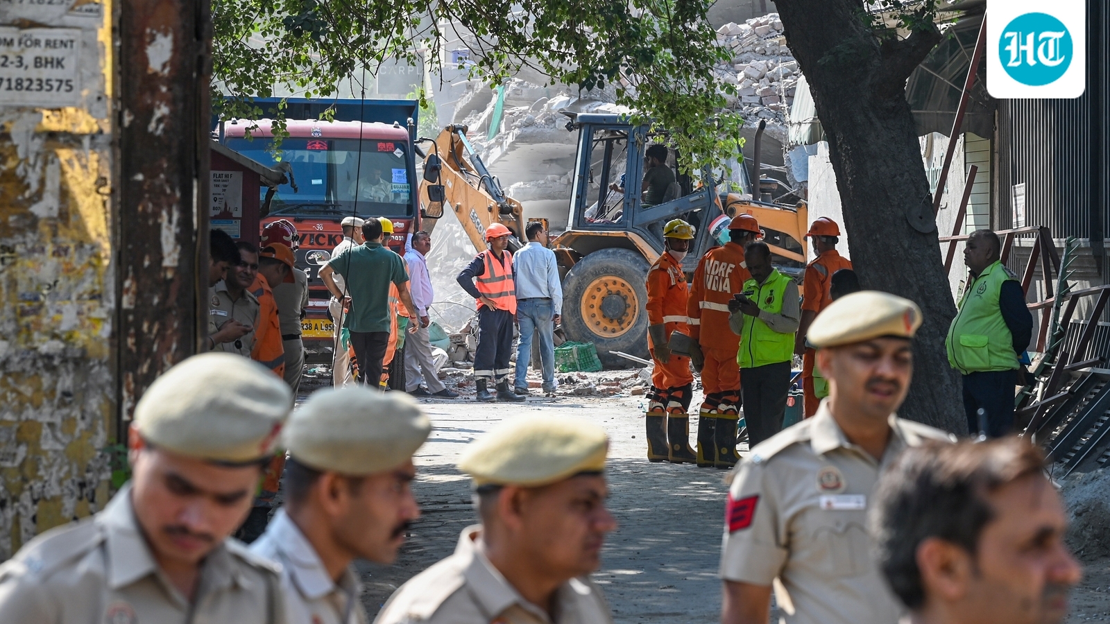 Delhi building collapse caught on camera: 6 dead, 10 injured so far in incident near Saket metro station